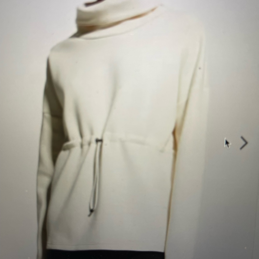 Varley Barton Sweatshirt Sz small in Eggnog